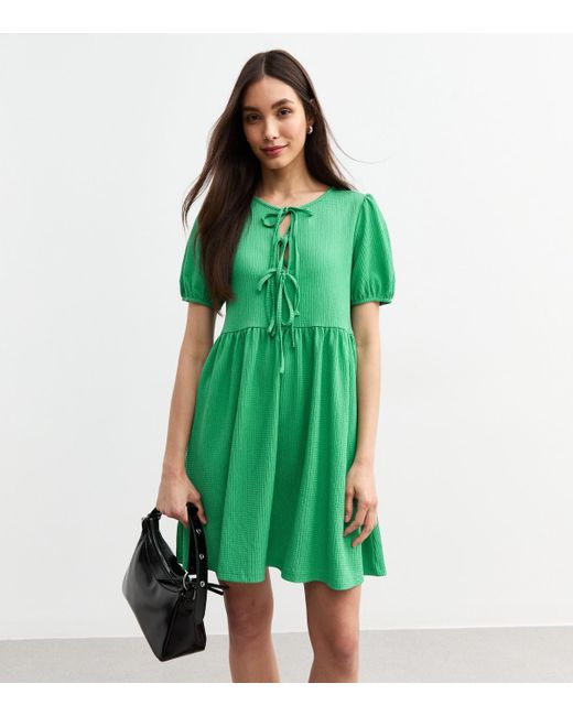 New Look Green Crinkled Texture Tie Front Mini Dress
