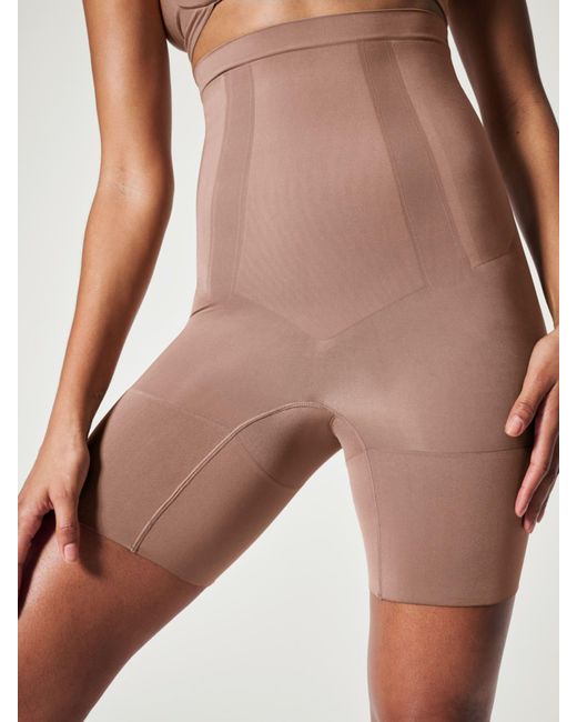 Spanx Brown Firm Control Oncore Hochbund-Shorts Mit Mittlerer Leibhöhe