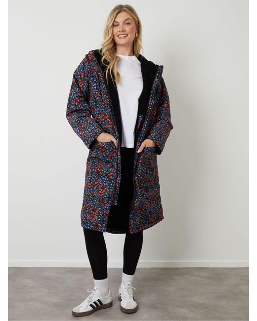 ANOTHER SUNDAY Blue Changing Coat