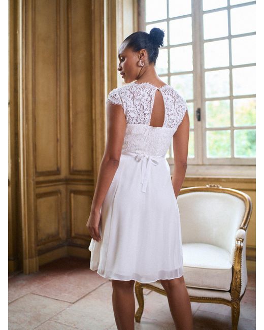 Seraphine Premium Eyelash Lace Bodice Maternity Bridal Dress in White | Lyst Seraphine Premium Eyelash Lace Bodice Maternity Bridal Dress in White | Lyst
