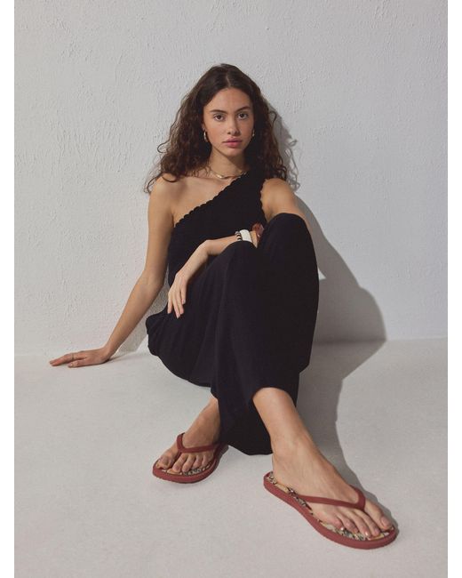 Next Red Square Toe Flip Flops