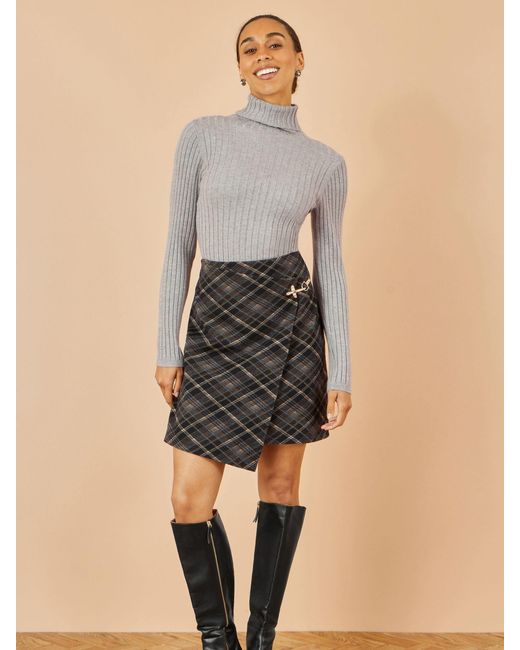 Yumi' Women's Natural Check Wrap Skirt With Buckle