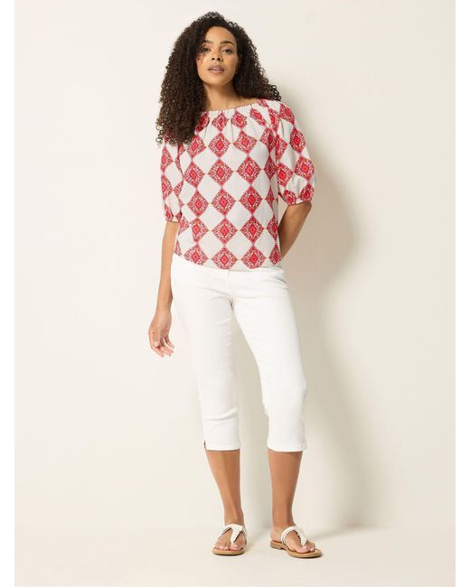 M Com Red Printed Tile Top