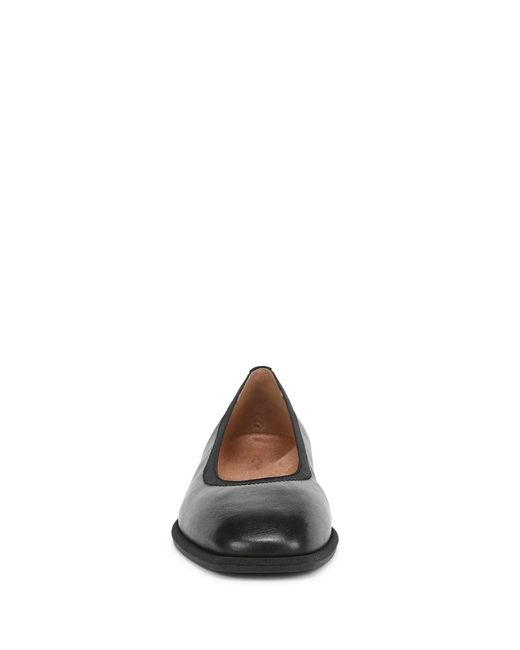 Vionic Black Caroll 2.0 Arch Support Ballet Flat