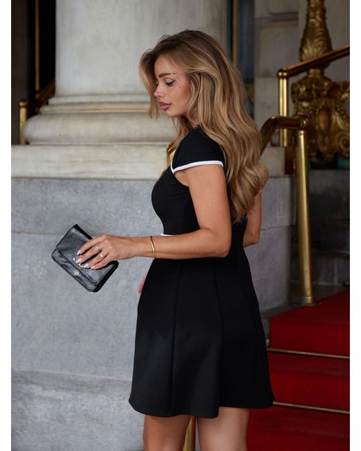 Lipsy Black Mono Tipped Short Sleeve Mini Lantern Dress With Button Detailing