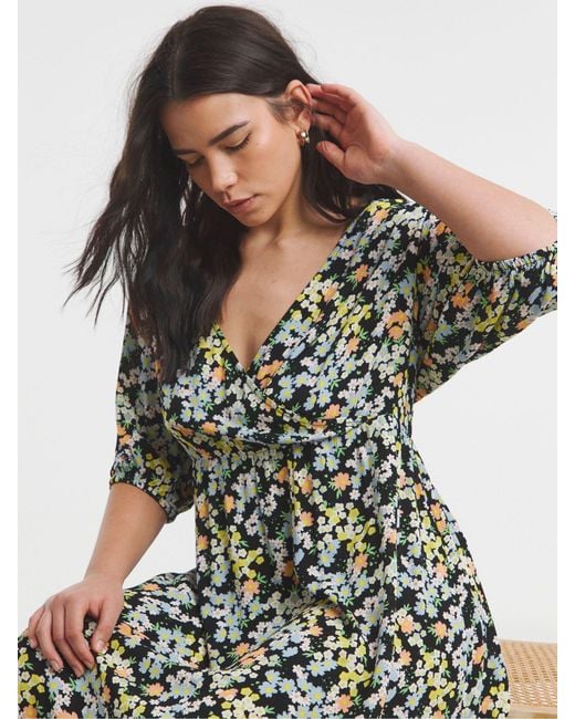 Simply Be White Crinkle Wrap Midi Dress