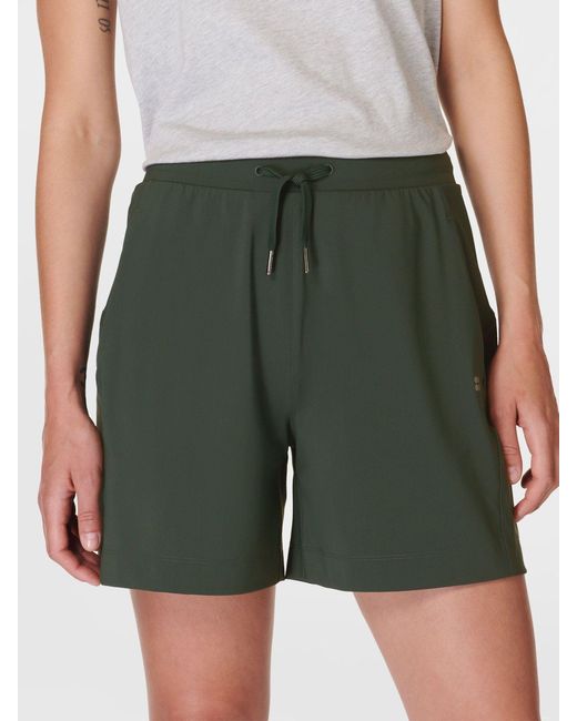 Sweaty Betty Green Explorer 5.5 Shorts