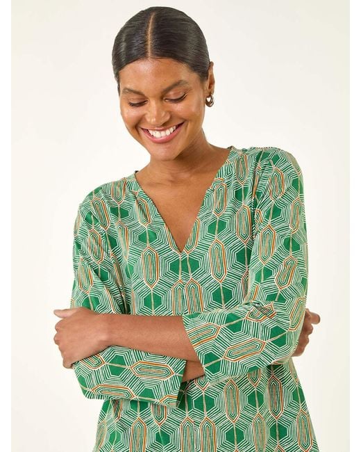 Roman Green Geometric Print Stretch T-Shirt