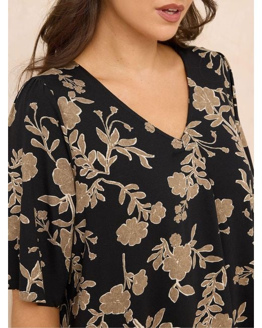 Evans Black Pleated Front Top