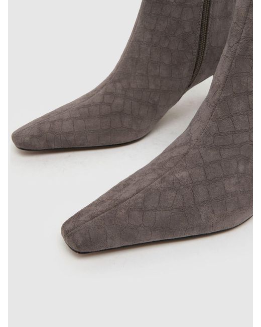 Schuh Brown Bethal Set Back Heels
