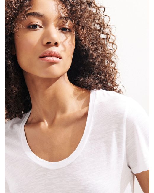 American Vintage White Kurzärmliges T-Shirt Mit U-Ausschnitt
