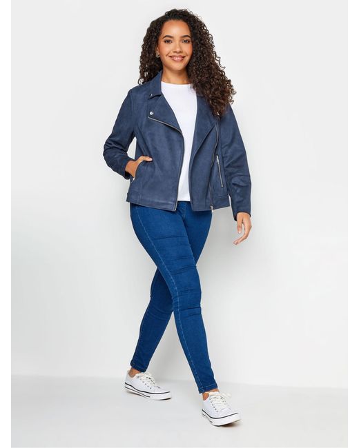 M Com Blue Jacket