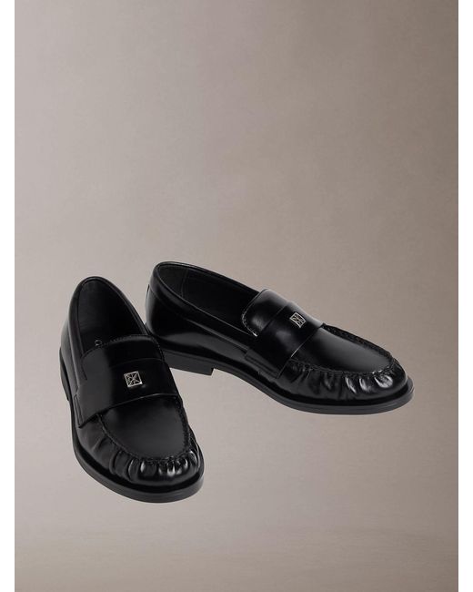 Calvin Klein Multicolor Theo Leather Pleated Toe Loafers