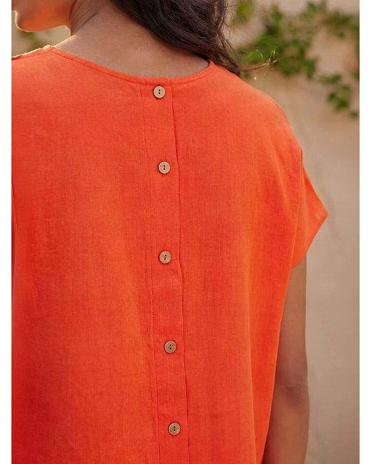 Roman Red Buttoned Back Shell Top