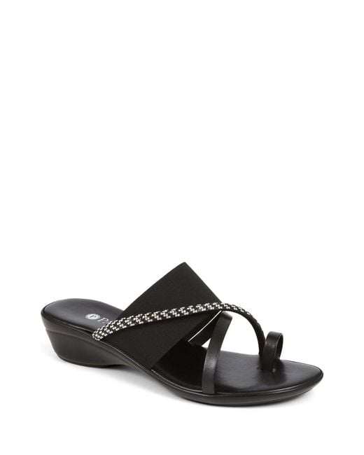 Pavers Black Smart Toe Post Sandals