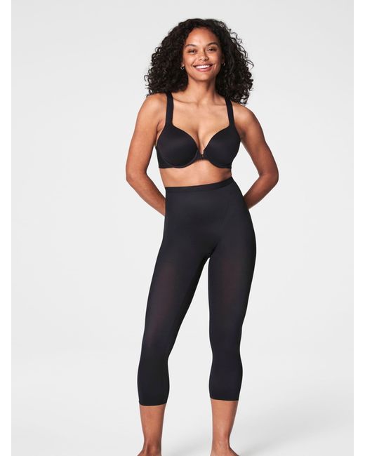 Spanx Blue Invisible Medium Control Capri
