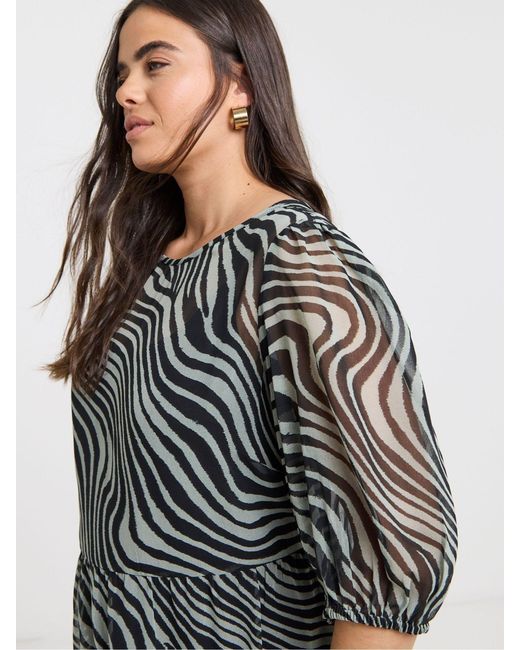 Simply Be Gray Short Sleeve Tiered Georgette Maxi Dress