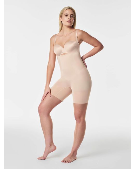Spanx Natural Firm Control Oncore Body Mit Offener Brustpartie Und Mittelhohem Beinausschnitt