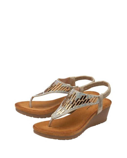 Dunlop White Toe-Post Wedge Elasticated Sandals