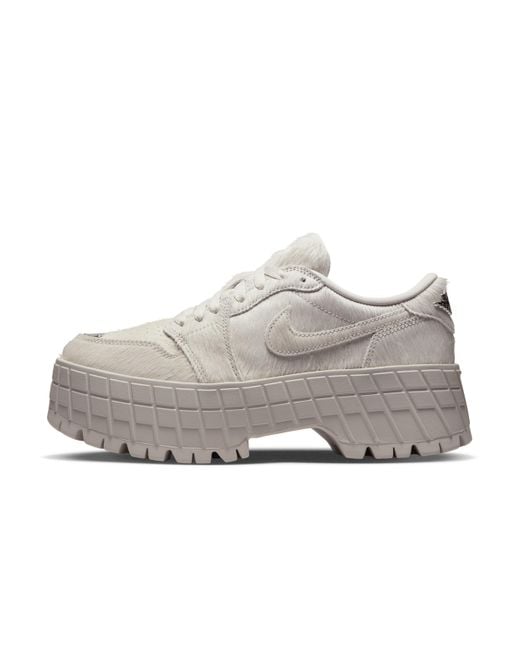 Nike Air 1 Brooklyn Low Damesschoenen in het Gray