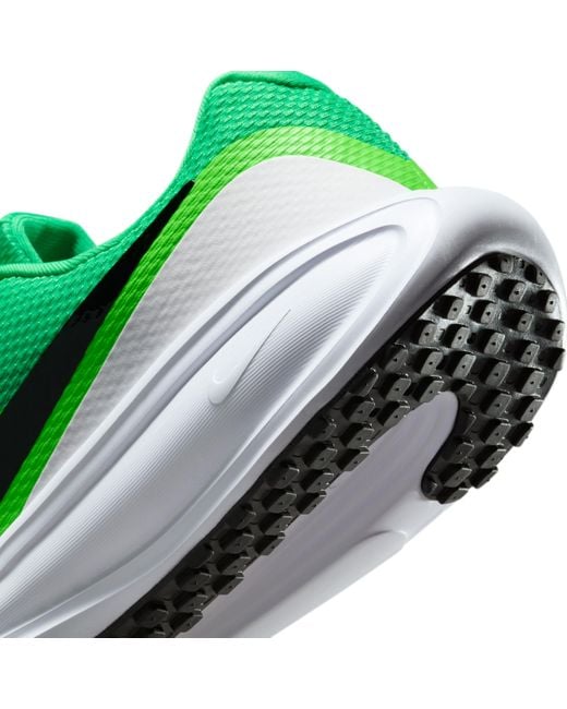 Nike Green Revolution Road Running Shoes for men