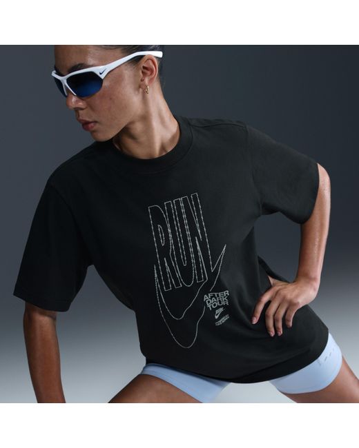 Nike Blue After Dark Tour Oversized Short-Sleeve Graphic T-Shirt