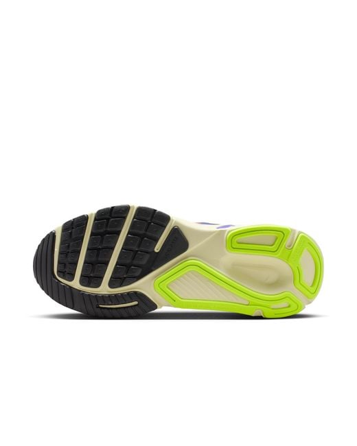 Nike Green Structure Plus Road Running Shoes for men