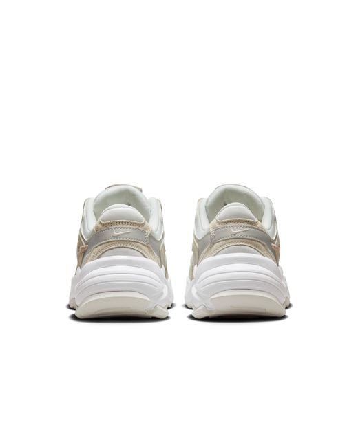 Nike White Al Shoes