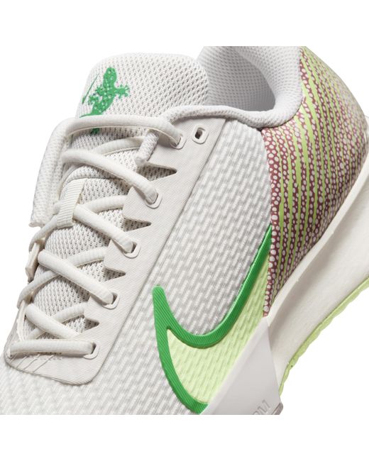 Nike Green Court Air Zoom Vapor Pro 2 Premium Hard Court Tennis Shoes for men