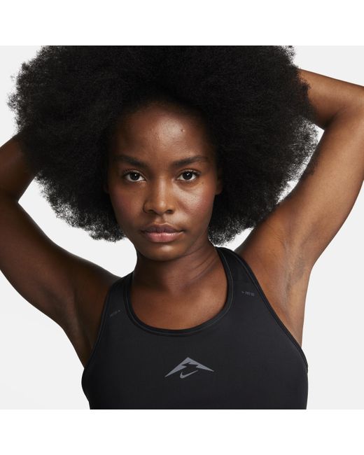 Nike Black Trail Swoosh On-the-run Medium-support Lightly Lined Sports Bra Polyester