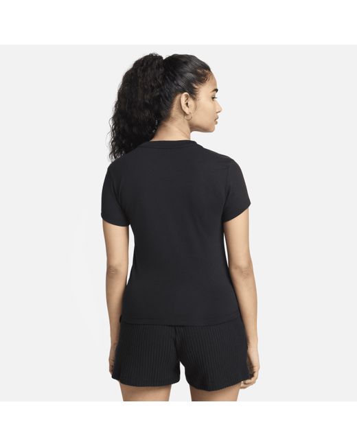 Nike Sportswear Chill Knit T-shirt in het Black