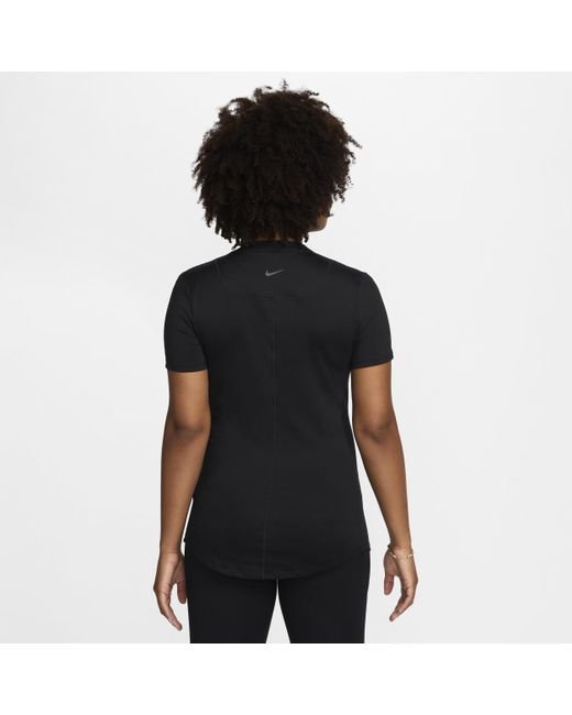 Nike (m) One Dri-fit Slim-fit Top Met Korte Mouwen in het Black