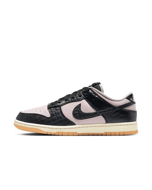 Nike Black Dunk Low Retro Shoes for men