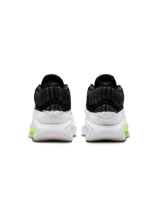 Nike Green G.T. Hustle 3 "Deep Winter" Basketball Shoes for men