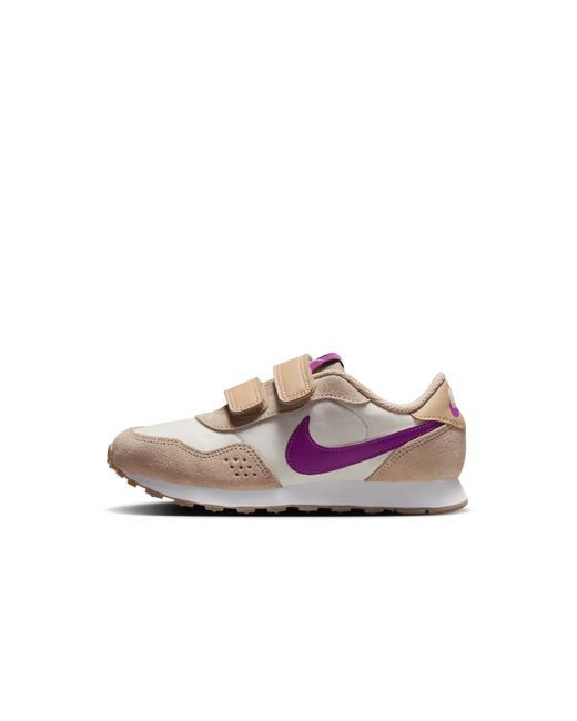 Nike Pink Md Valiant Younger Kids' Shoe for men