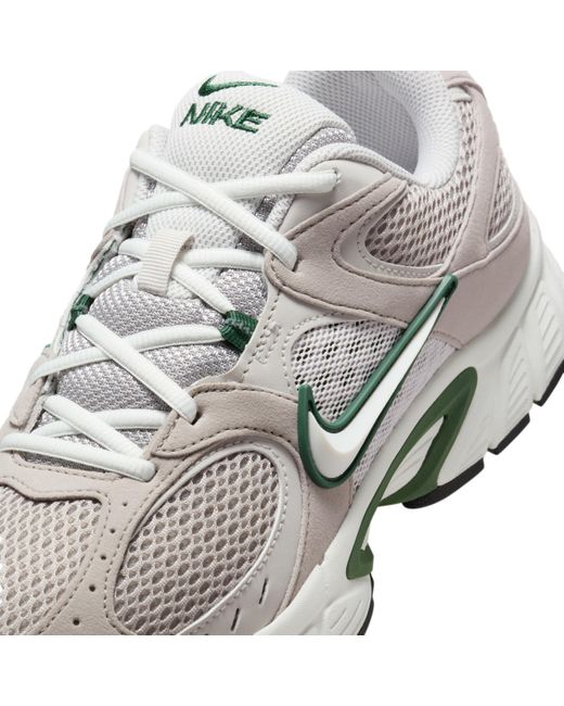 Nike White V5 Rnr Shoes for men