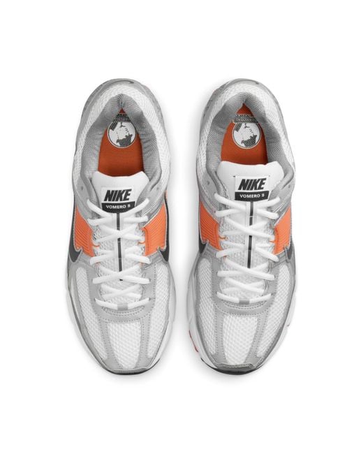 Scarpa zoom vomero 5 di Nike in Gray da Uomo