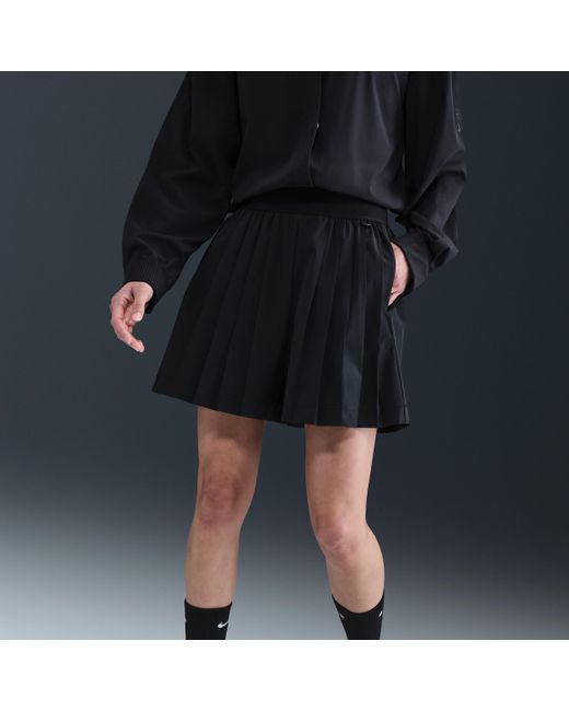 Nike Black 24.7 Perfectstretch Dri-Fit High-Waisted Loose Pleated Shorts