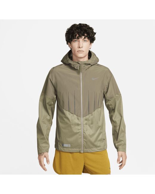 Nike Green Running Division Aerogami Storm-fit Adv Running Jacket for men