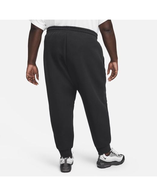Nike Black Sportswear Tech Fleece Mid-rise Jogger Pants (plus Size)