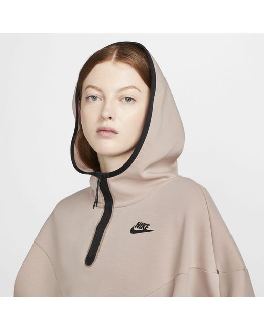 Poncho oversize sportswear tech fleece di Nike in Natural