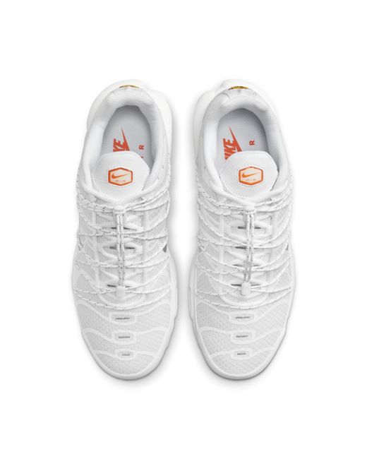 Nike utility shoes white hot sale