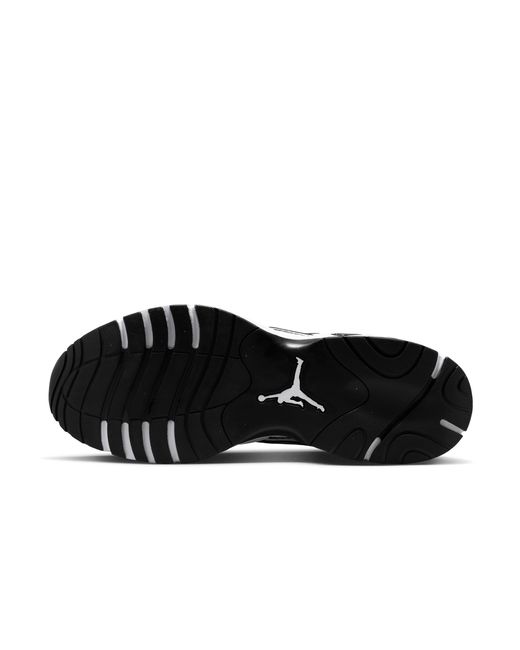 Nike White Trunner Flow Shoes for men