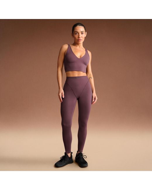 Nike Orange 'Sskims Matte High-Waisted V-Line 26" Leggings