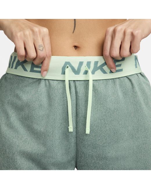Nike Green Attack Dri-fit Fitness Mid-rise 5" Unlined Shorts