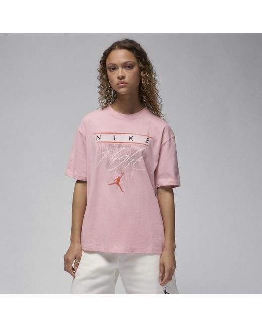 Nike Jordan Flight Heritage T-shirt Met Graphic in het Pink