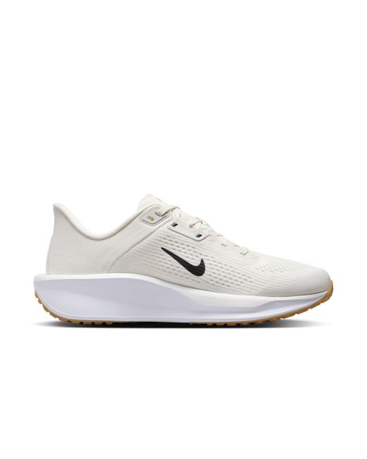 Nike White Quest 6 Road Running Shoes