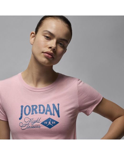Nike Jordan T-shirt Met Graphic En Aansluitende Pasvorm in het Pink