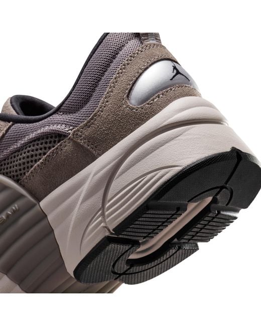 Nike Brown Trunner O/S Shoes for men