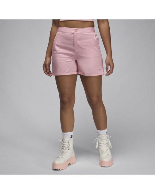 Shorts in tessuto jordan di Nike in Pink